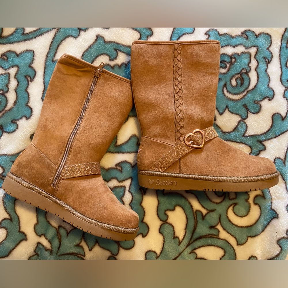 Skechers Toasty Toes - new without tags